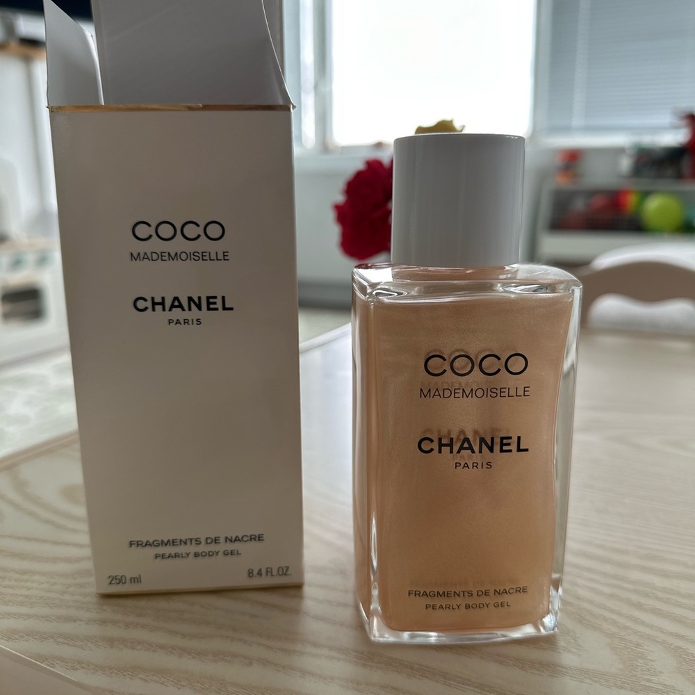 Chanel Coco Mademoiselle Pearly Body Gel - Gold